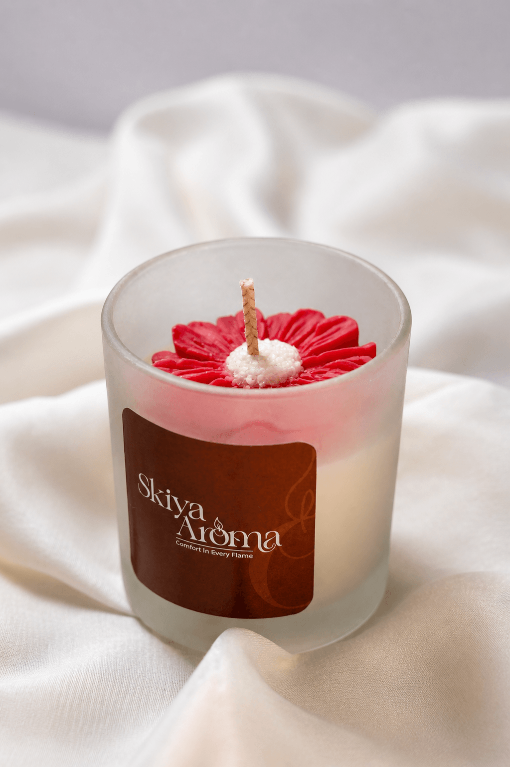 Daisy Frosted Red Jar Candle