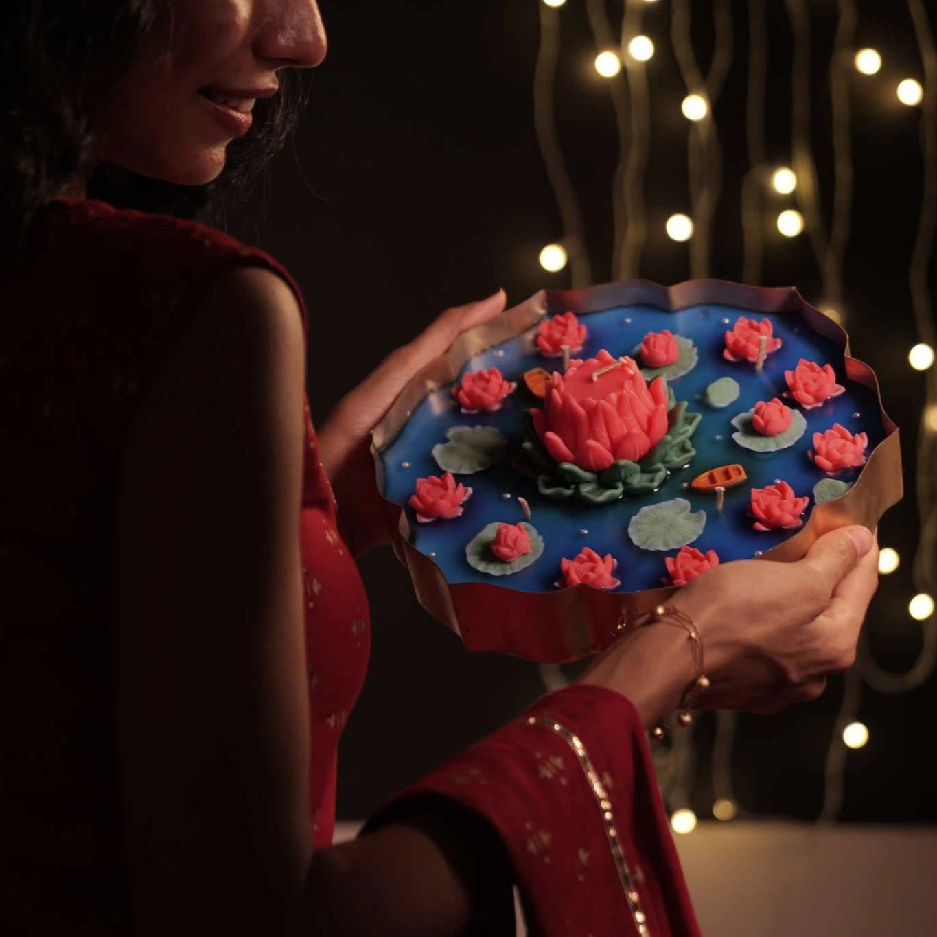 Lotus Pond Urli Candle