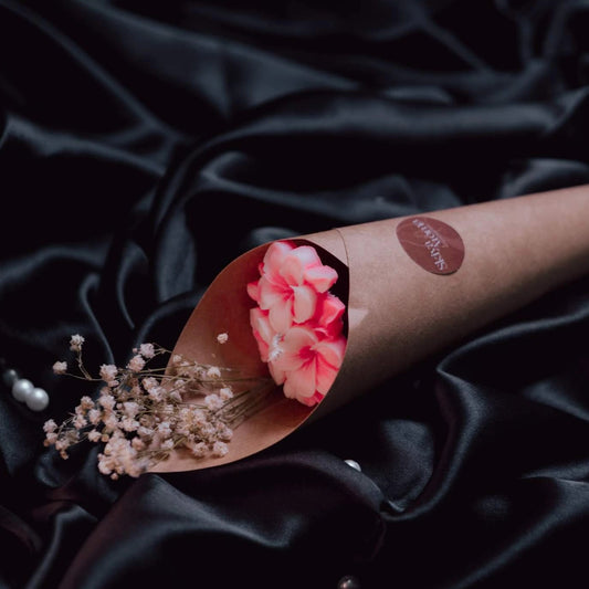 Plumeria Bouquet Candle  